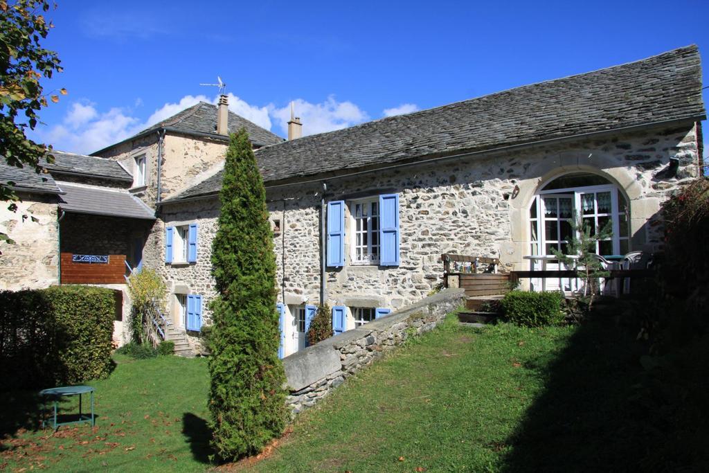 Gite La Parenthese Saint-Hostien ภายนอก รูปภาพ